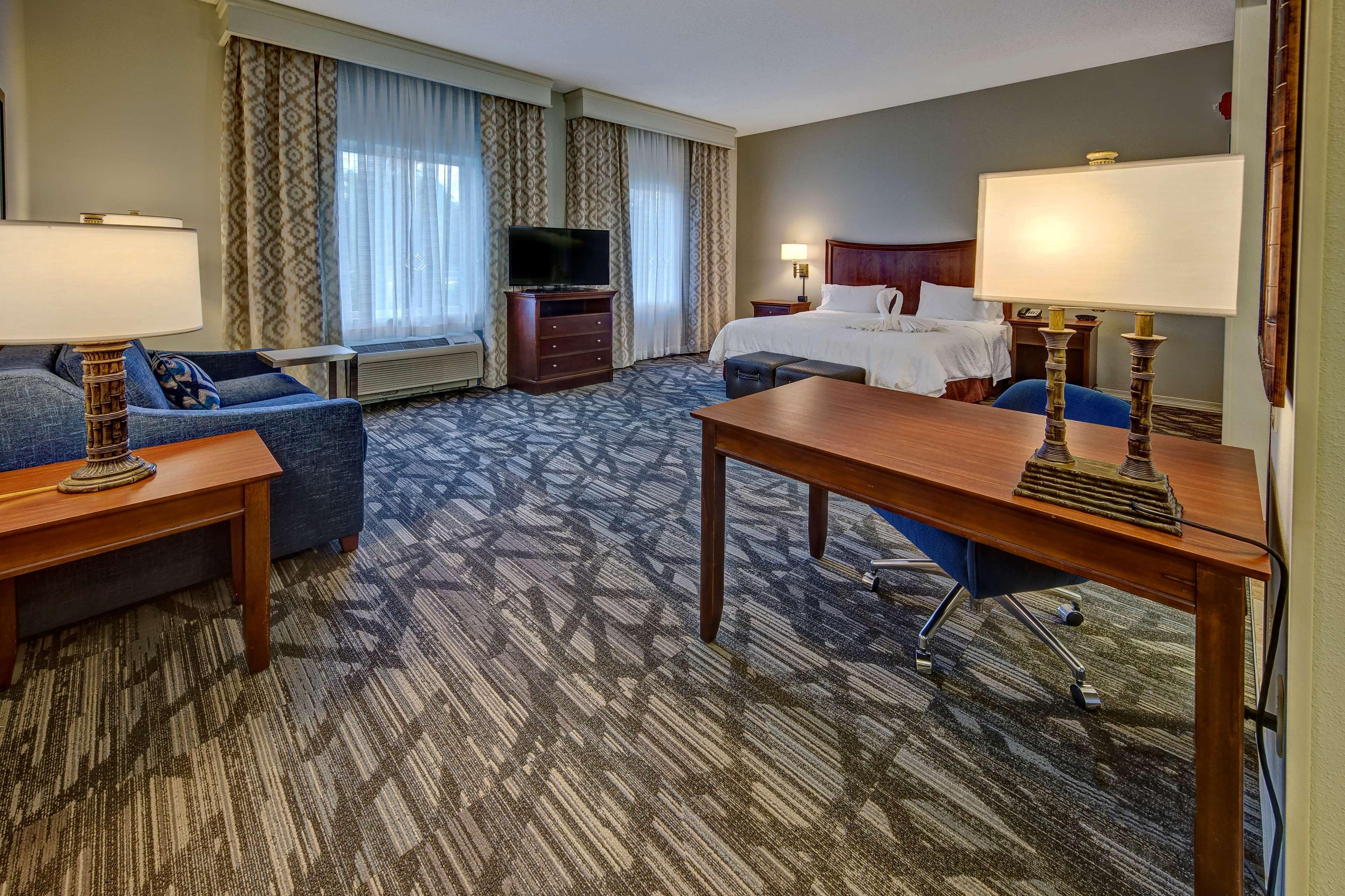 Hampton Inn & Suites Stuart-North Экстерьер фото