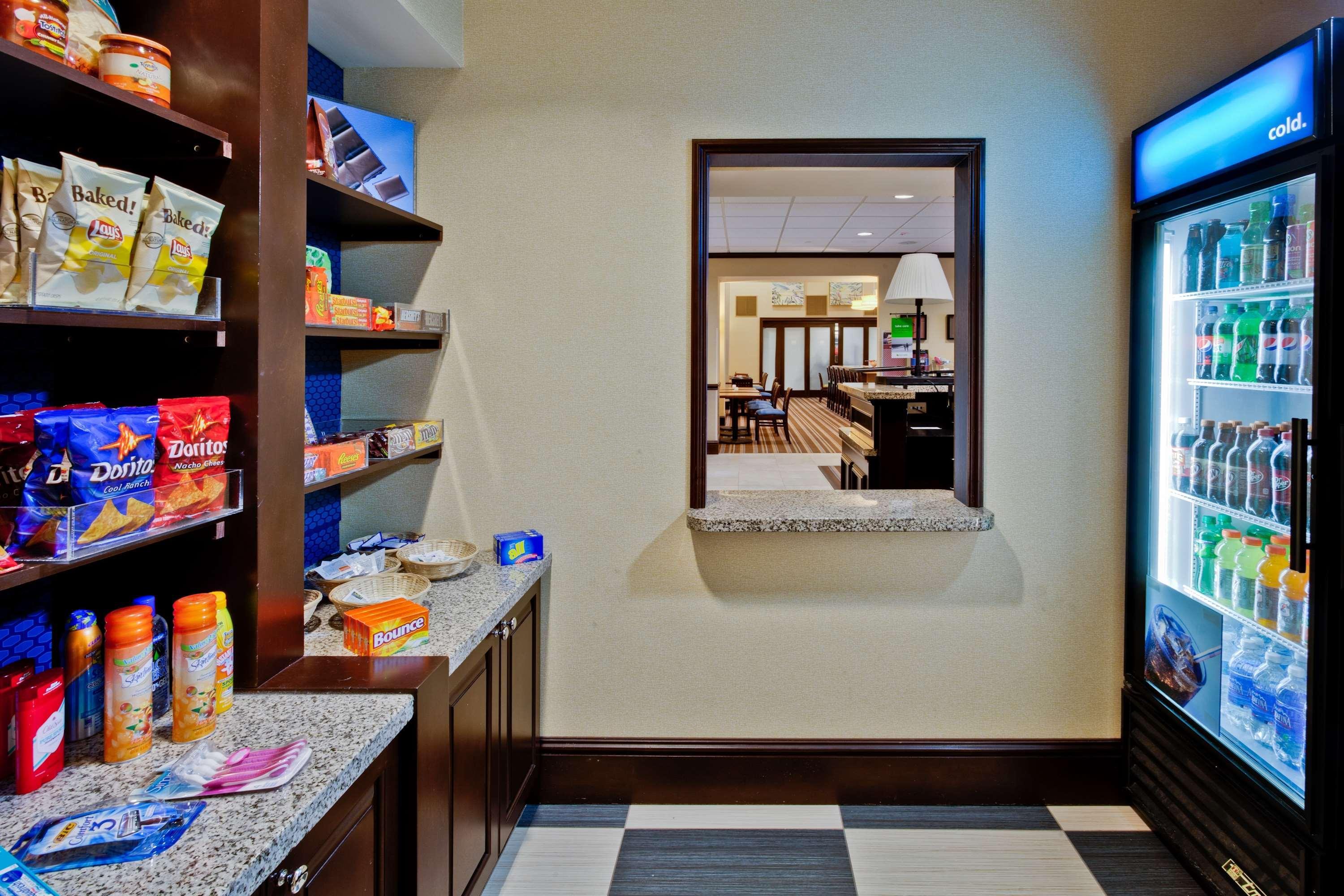 Hampton Inn & Suites Stuart-North Экстерьер фото