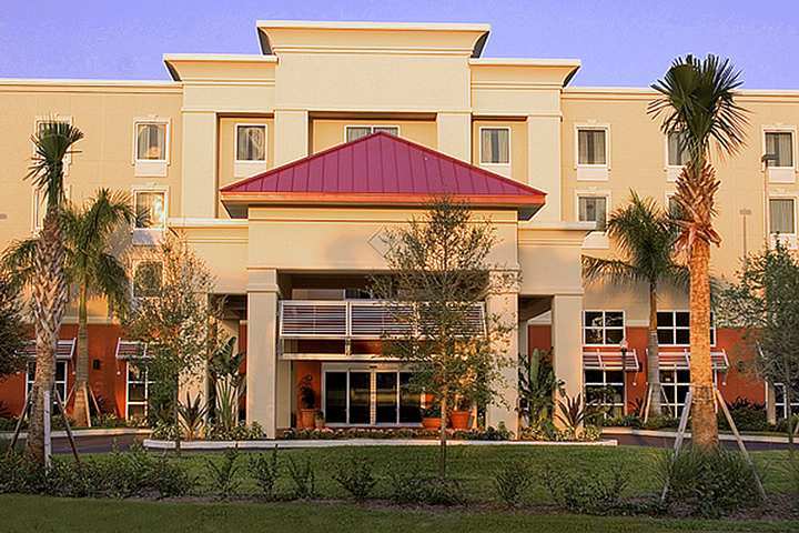 Hampton Inn & Suites Stuart-North Экстерьер фото